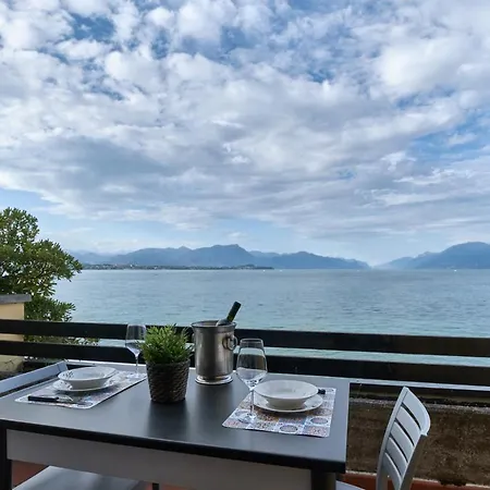 Lydie Apt. Exclusive Holigarda * Desenzano del Garda